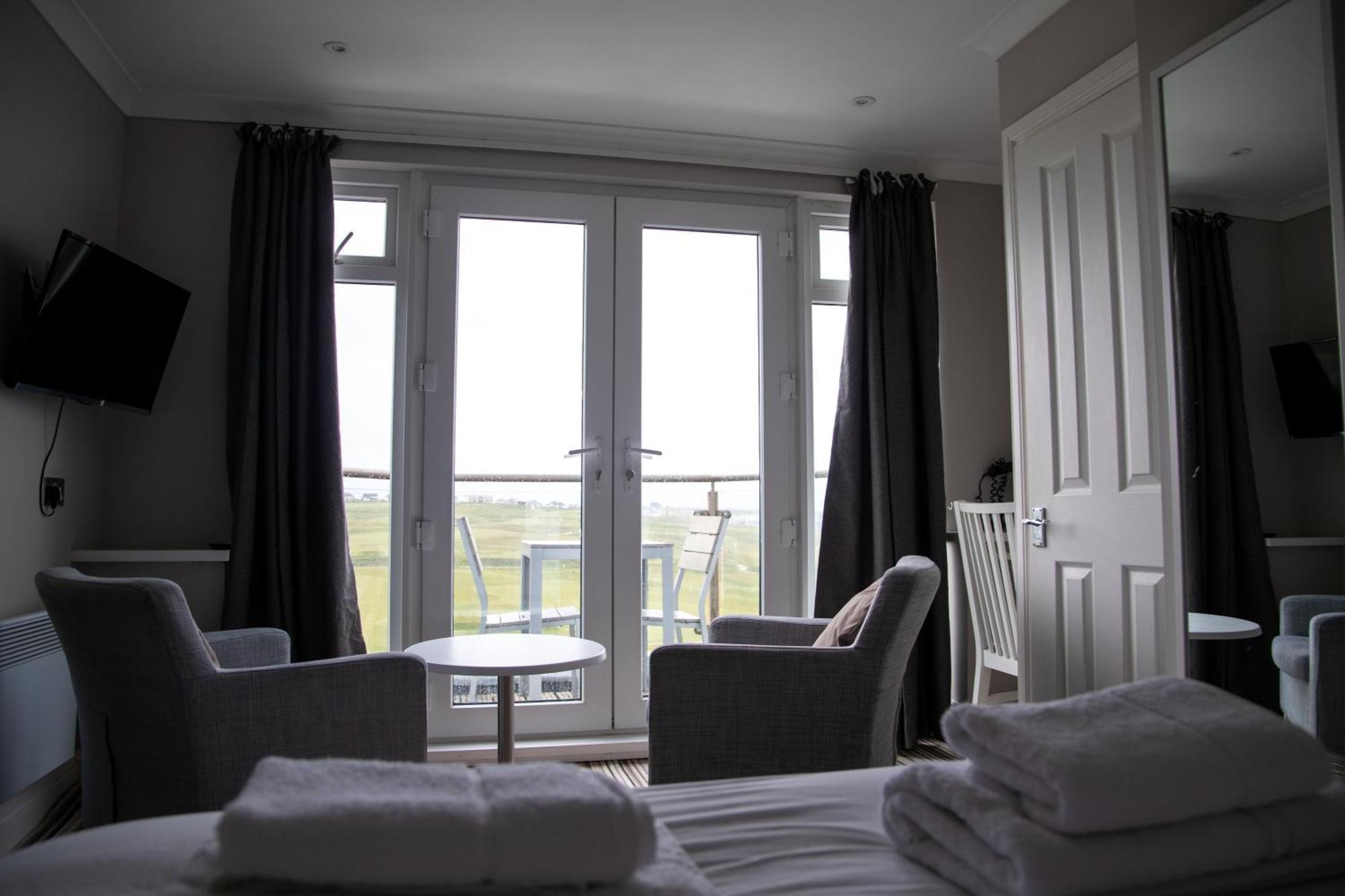Oceanside Lifestyle Hotel New Quay Szoba fotó