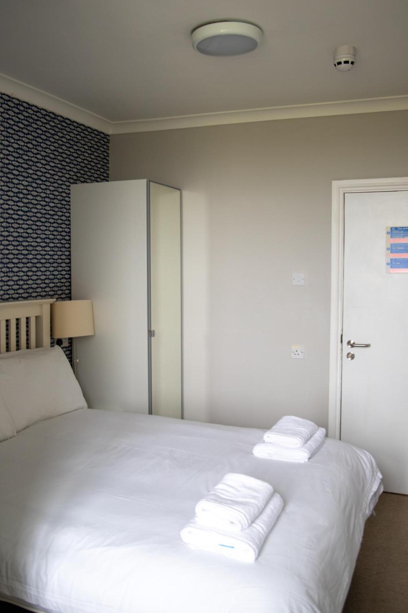 Oceanside Lifestyle Hotel New Quay Szoba fotó